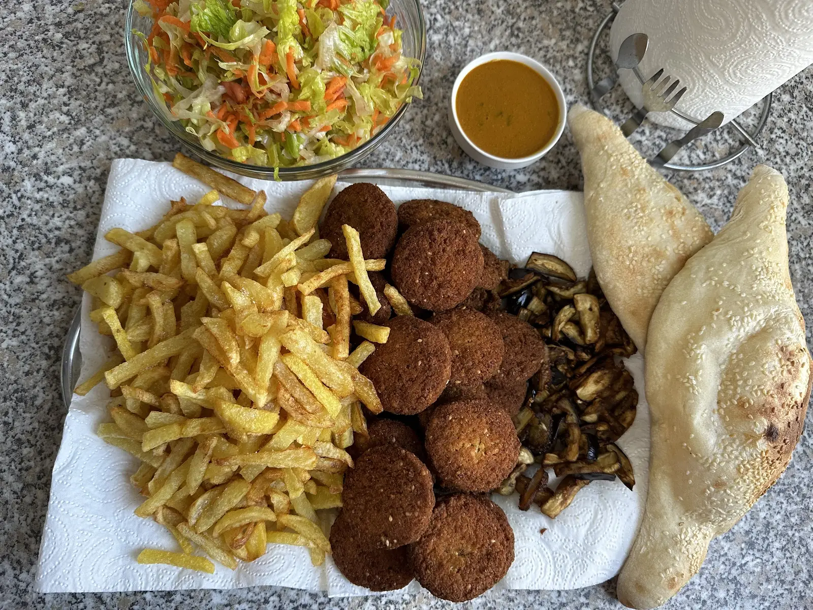 #اكلات #اكلات_عراقية #اكلات_لذيذه #افكار_رمضان #مشاوي #اكلات_رمضان #صور_اكل #شيف #مطبخ_كاردينيا_السعدي #اكسبلورexplore #فوريو #مطبخي #على_طريقتي #اكلات_سريعة #اكلات_سهلة #رمضان_يجمعنا #رمضان2024 #فلافل  #فلافل_عراقيه  #عمبه_وصمونه  #لفة_فلافل 