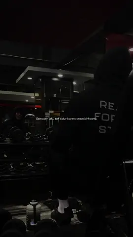 I miss you, jangan tinggalkan aku. #fyppppppppppppppppppppppp #indonesia #makassar #makassartiktokers #GymTok #motivation #fypシ #sadgym #forbiddenpre #forbiddenpreworkworkout #heartbreak #sadgymtok #sadgymtok #fyp #gymheartbreak #missingyou #GymTok 