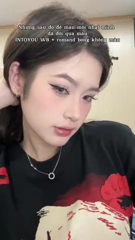 #foryou Layout makeup siêu chảnh cho mí bá thích style lạnh lùng đây ạ , tone khói nhưng lại không hề bị già nha ….  #LearnOnTikTok #thuvienmakeup #makeuptutorial #makeup #BeautyTok #bienhinh #xuhuong #fypシ 