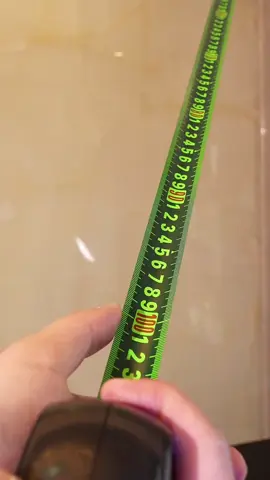 High-Precision Self-Locking Fluorescent Steel Tape Measure with Laser-Engraved Markings, 5m Extended Length for Home Use #measuringTape #tapemeasure #测量尺 #测量卷尺 #卷尺 #好物分享 #分享好物 #家居好物 #家居分享 #Tiktokshop #Tiktok 