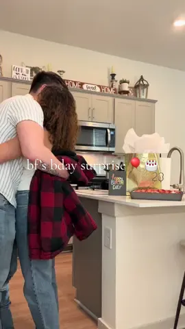 Come shopping with me + surprise my bf for his bday. Today was hectic trying to get this done. So glad my friend came with me, love you letty. Off to dinner now to celebrate with family 🫶🏼 #birthday#bf#fyp#momanddad 