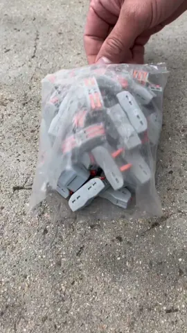 5 chiếc cút nối dây điện nhanh #cutnoidaydiennhanhchut #cutnoinhanh #cutnoidaydien #kimkhitienloi #dungcu 