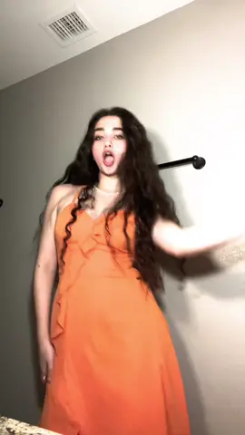 I LOVE THIS DANCEEE!!