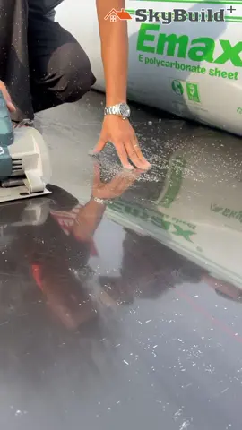 Hướng dẫn cắt tấm poly đúng cách 👍👍👍 Liên hệ Skybuild Plus để được tư vấn chi tiết về tấm poly nhé ♥️ #tampoly #coolmax #skybuildplus #emax #xuhuongtiktok 