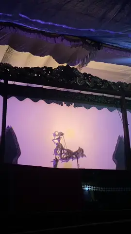 #wayangkulit #wayang #wayangkulitjawa #dalang #dalangseno #seni #budaya #sinden #sindenjawa #budayaindonesia #trend #jowopride #dalangklaten #storyjawa #dalangpelo 