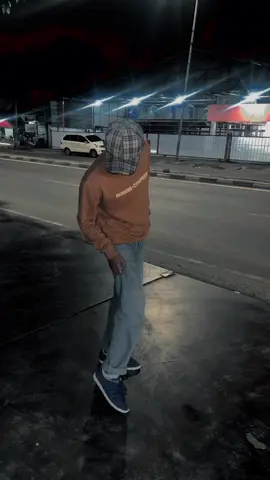 adinda ku.  #adidas #gazelle #fyp #tiktok #cinematic #casual 