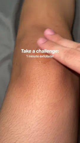1 minute exfoliating challenge! let’s see the dirt from your skin 🫣 Exfoliating on face and body is a must! ✨ #Exfoliate #gentleexfoliator #gmeelan #exfoliatinggel #skincare #brightskin #glowingskin #darkarea #darkknee #exfoliateyourskin #exfoliategently #exfoliatetips #tiktokfinds #tiktokhaul #tiktokbudol #fyp #foryou #trending #trendingskincare #scrub 
