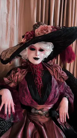 Some many questions for the lady~❤️ How I imagine an interview with Vox would go❤️❤️❤️ #cosplay #rosie #hazbinhotelrosie #hazbinhotelrosiecosplay #hazbinhotelcosplay #hazbinhotel #rosiecosplay #deading 