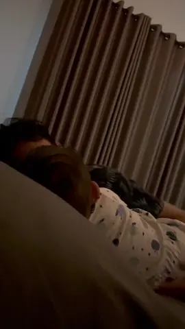 Tiba2 random bgt ni anak minta ke jepang….. awalnya blg mau liat bebek di jepang eh ternyata di akhir baru deh jujur klo dia mo liat museum kalkulus d jepang. Masalahnya, emg ada? 🤣🤣🤣 #bayilucu 