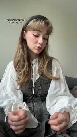 I am a princess. It’s funny because I actually spent almost all my teenage years just sleeping.  Wearing my Darcy Shirt and Minerva Headband. Pretty bird earrings by @fableengland 