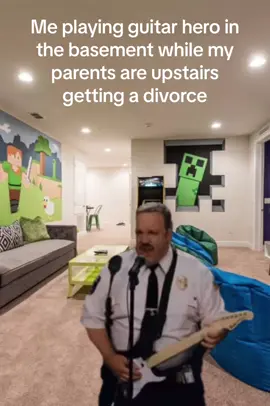 #funny #funnyvideos #meme #memes #guitarhero #rockband #clonehero #divorce #divorcedparents #CapCut 