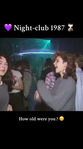 No social media, no phone, no problem 💜 #80s #80smusic #generation #retro #vintage #foryou #unitedstates #90s #discoteca #remember #nightclub #nostalgic #disco #goodvibes #discotheque #pourtoi #80music #disco80s #fyp #parati 