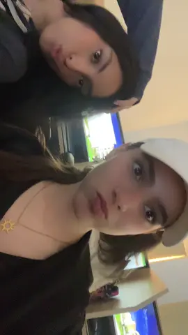 benel3ab🤙🏻 #miu 