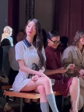 mogged by wonyoung #wonyoung #jangwonyoung #miumiu #wonyoungism #mog 