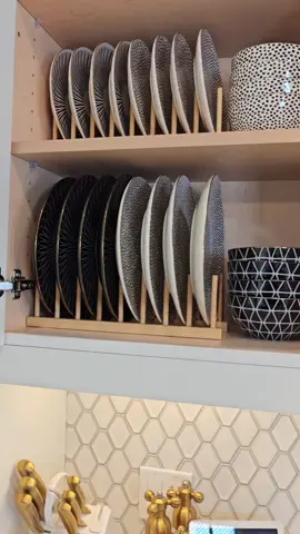 Plate organization!  #plateorganizers #plateracks #kitchenorganization #cabinetorganizer #amazonfavorites #bambooorganizer  #fyp #viral 