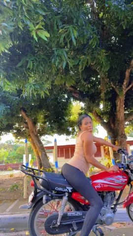 #lalocadelpatio🇩🇴 #humordominicano sigueme en Instagram Elizabethsuarez_29