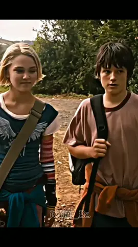 😢😢 #ponteparaterabitia #bridgetoterabithia #jess #leslie #flormorada #triste #edit  #puentehaciaterabithia 