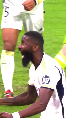 Rüdiger defending & passion 😤🧱 #UCL 