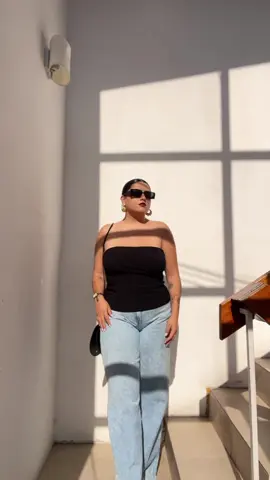 Sade girl look #outfitinspo #oufitoftheday #sadeaesthetic #sadeaestheticoutfit #uio 