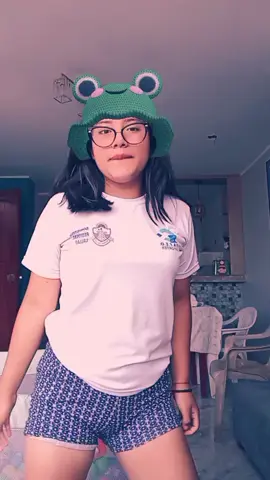 #fypシ゚viral #fypシ゚viral #yo #bailecito #trendantiguo😳😅 #preciosa #sigueme_para_mas_videos_asi @Renzo Acosta❤️ @lindii. @Inés lladira🦋 @Fiorela Quispe 