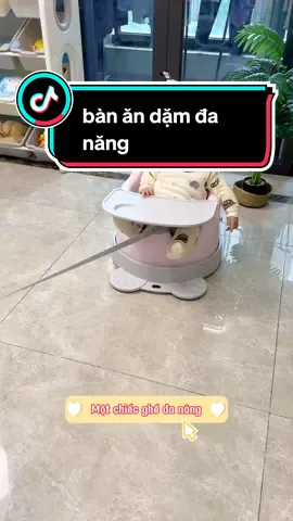 Bàn ăn, ghế ngồi, xe trượt kết nối Bluetooth, thẻ nhớ, cổng sạc usb quá là đẳng cấp#mebau #mevabe #baby #chamcon #yeucon #nuoicon #mebimsua #xuhuong #reviewmevabe 