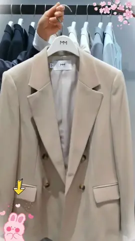 Áo blazer nữ 2 lớp 4 cúc #ởđâycóđồxinh🌷 #thoitrangnu #phunusongtothon #phunuhienđai #phunu #outfit #moingaymotoutfit #aoblazer #aoblazernu 