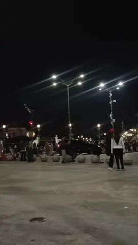 nek nggon voli kae jenenge opo?Smash, Asing trus Blokir yo?