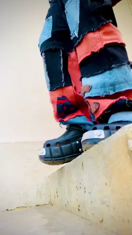 Zizile the street wear…full outfit for sell🔥🔥🙌🏿 #jahmanjuice #kingdizo #76drums #zizilethestreetwear #streetwear #afrostyle #StreetFashion #2024trends #tiktok #tiktokzambia🇿🇲 #tiktokafrica 