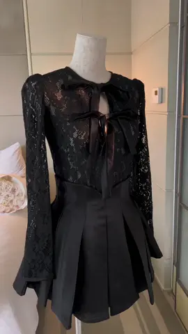 Outfit for the date 🖤🖤🖤