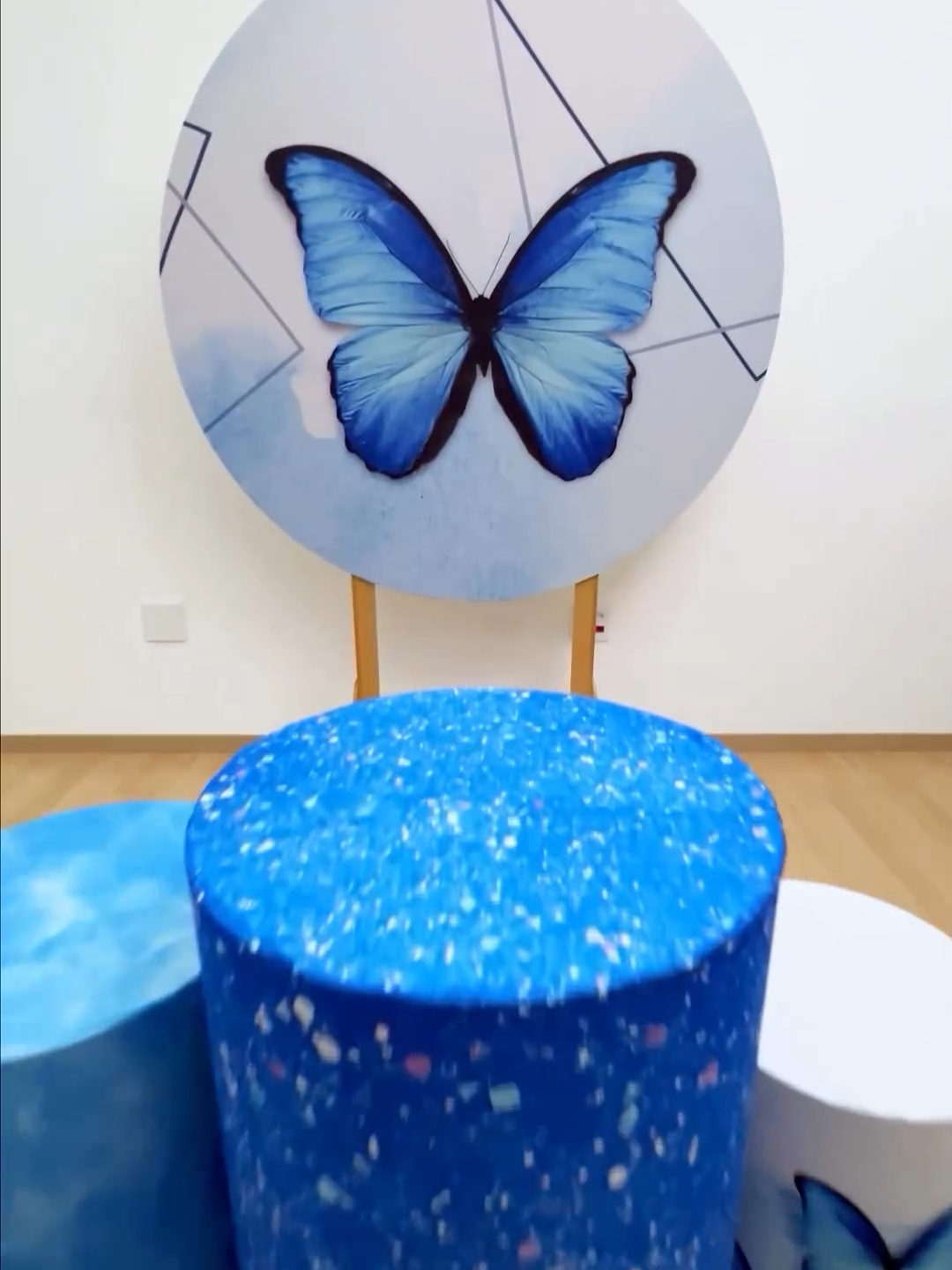 Liberte a sua imaginação com os modelos de borboletas 🦋 #you  #yo  #dy  #ideias  #dicas  #empreendedorismo  #pegueemonte  #peguemonte  #sublimacao  #sublimado  #painel  #redondo  #pistachedecor  #festa  #decor  #cilindro  #triocilindro  #triocapas  #capasfesta  #decoracao  #creative  #ideias  #facavocemesmo  #criandoideias  #dicas  #dicasdecor  #dicasdecorador #borboleta #decorborboletas #decorborboleta