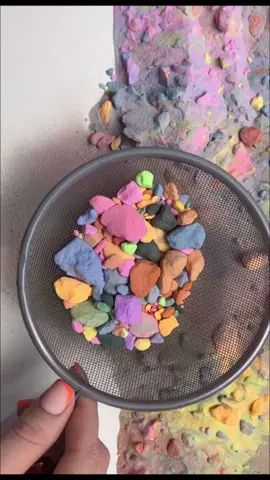 ASMR Baking Soda Multicolors #asmr #asmrsounds #bakingsoda #oddlysatisfyingvideo 