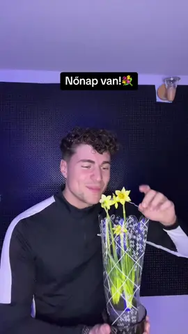 Boldog Nőnapot Drágáim!💐❤️ #nonap #dance #kvcsrich #vicc #mosogatas #csajok #buli #fyp #tinder #coronita #nightlife 