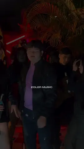 Hay les brinco como 🐸  #victorvalverde #losranas🐸 #vinmusic #corridos #parati #regionalmexicano #zolermusic #viral 