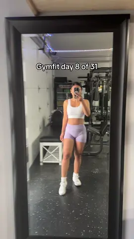 Gymfit of the day 💜 feat. @Peachy Bunz #gymfit #gymmotivation #musclemommy 