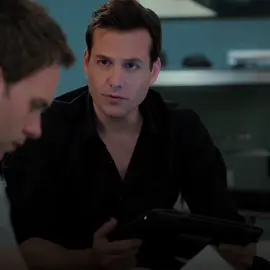 there's a surprise at the end 🫣 #harveyspecter #gabrielmacht #suits 