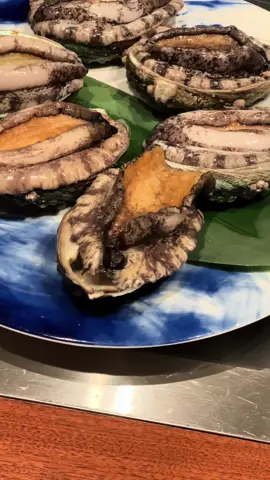 Im warning you now this video has alot of screaming 😂 Ive definitely had some veryyyyy delicious and interesting food in japan 🇯🇵 #japan 