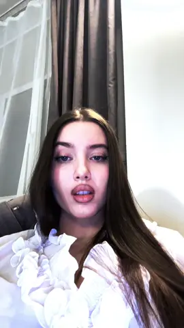 💋