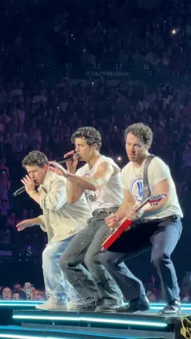@Jonas Brothers dropping lowwww #OnlyHuman #jonasbrothers #jonasbrothersconcert #melbourne #concert #joejonas #kevinjonas #nickjonas 