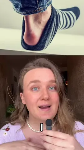 Vocabulary in English! 🇬🇧  ✨ I have a … - blister  - bruise  - spot  - rash - I’m sunburnt or I caught the sun Usually we say “I caught the sun” when the burn isn’t too severe or red.  Follow me to learn more English vocabulary! #vocabulary #advancedenglish #english #englishteacher #learnenglish 