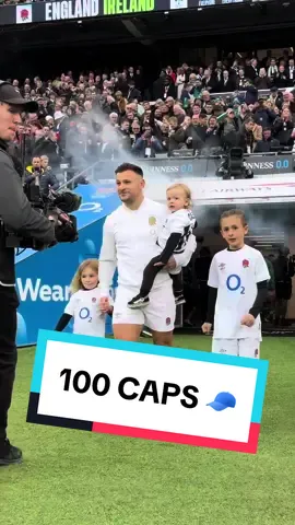 Danny Care walks out for his 100th international appearance 👏 #englandrugby #rugby #sixnationsrugby 