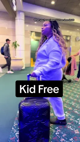 POV you havent been away from your 6 kids since 2020 😮‍💨🤍🥰 