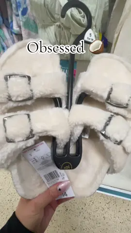 How cute from @F&F Clothing #fandfclothing #slippers #fandf #slippershoes 