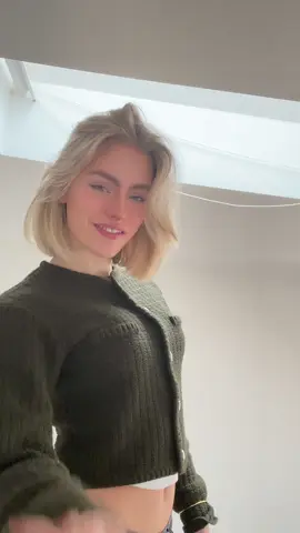 you get exicted #OOTD #fypシ #blonde #trending 
