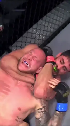 Antonio Carlos Jr. on your back is a 𝗕𝗜𝗚 𝗣𝗥𝗢𝗕𝗟𝗘𝗠 🐍 Who do you want to see Antonio Carlos Jr. face next? #pflmma #mma #combatsports #sports #2024 #antoniocarlosjr #brazil 