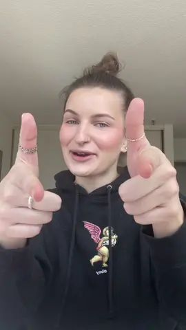 ITS ALIVEEEEE!!!! Missed y’all. I think its time to do some makeup together again. #grwm #makeupartist #chitchatgrwm #california #elfyeah #catmom #fyp #isthisthingon 