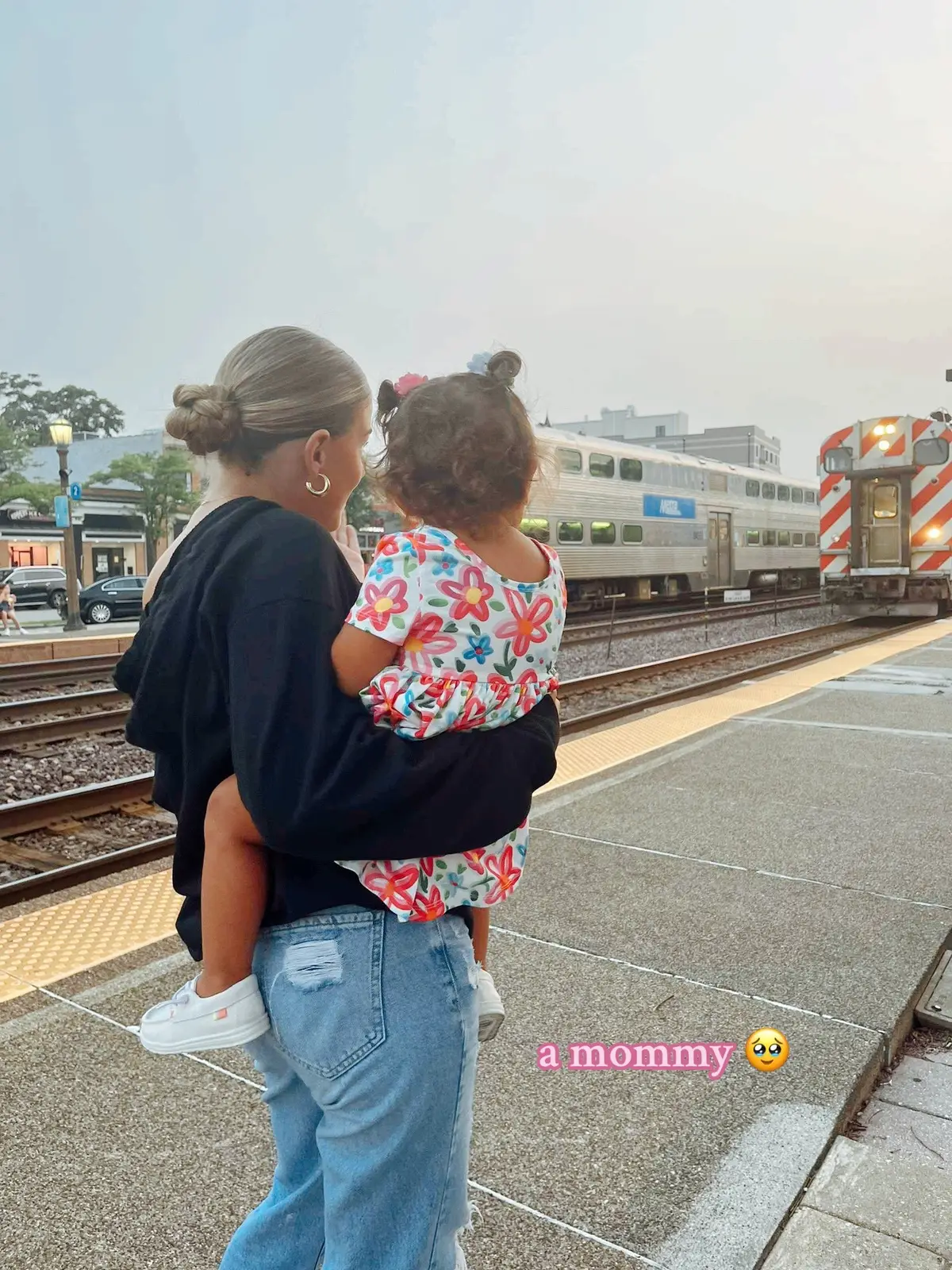 my literal dream 🥹 #fyp #foryoupage #viral #foryou #girltok #girlssupportinggirls #mom #mother 