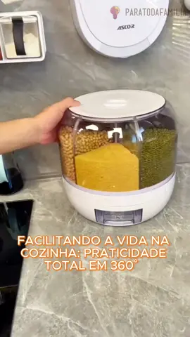 ✨Dispenser de Grãos Giratório 360°. Clique no link da bio para comprar!✨ #paratodafamilia  #casaecozinha  #cozinhandocomamor  #utilidadedomestica  ✨Tamanho: 23cm x 23cm. ✨Cor: Branco https://www.paratodafamilia.com/products/dispenser-de-graos-giratorio-360-armazenamento-transparente-com-vedacao-livre-de-insetos-e-pratico?_pos=2&_sid=a1647b074&_ss=r