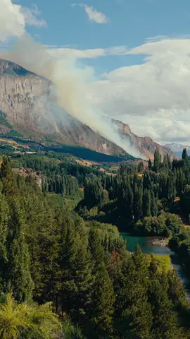 A month ago in Coyhaique a small fire started on the side of Cerro Mackay. #coyhaique #surdechile #regiondeaysen #cerromackay 