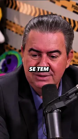 Milionário de conselho incrível para jovens!!! | Semenzato #milionário #dinheironainternet #rico #cortespodpah #cortespodcasts#conselhofinanceiro #semenzato #satisfatório #prensahidraulica #rendaonline