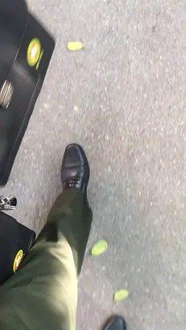 Câu nói tôi cảm thấy tâm đắc nhất :”Con thà thất bại trong ước mơ của con,còn hơn là thành công trong ước mơ của mẹ” Nếu CAND cũng là ước mơ của bạn thì hãy cùng tôi thực hiện nó nhé!Tin tôi đi ,dù thành công hay thất bại thì bố mẹ vẫn sẽ là chỗ dựa tinh thần cho bạn,và nhà là nơi để con tìm về❤️💙#T01 #HVAN #CAND #uocmo #nhabanu #trending 